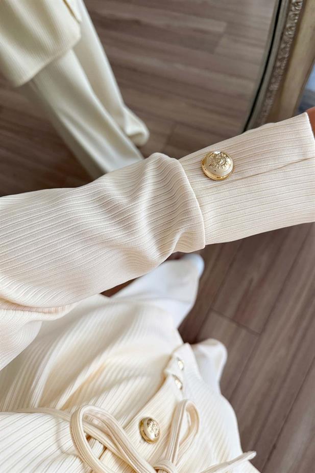 Gold Düğme Detaylı Fitilli Takım - Bej