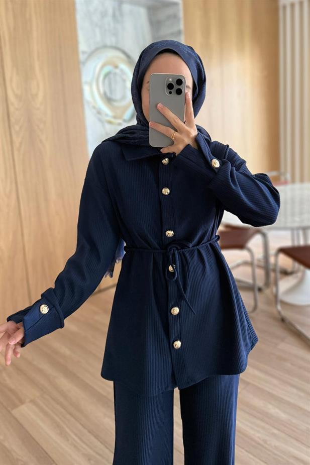 Gold Düğme Detaylı Fitilli Takım - Lacivert