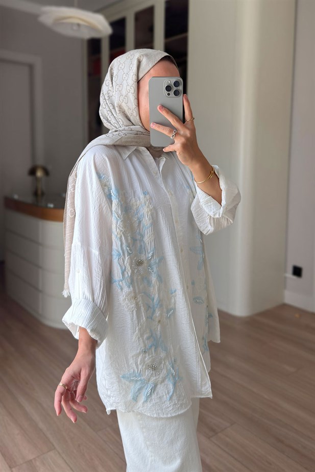 Gül Boncuk İşlemeli Gömlek - Beyaz