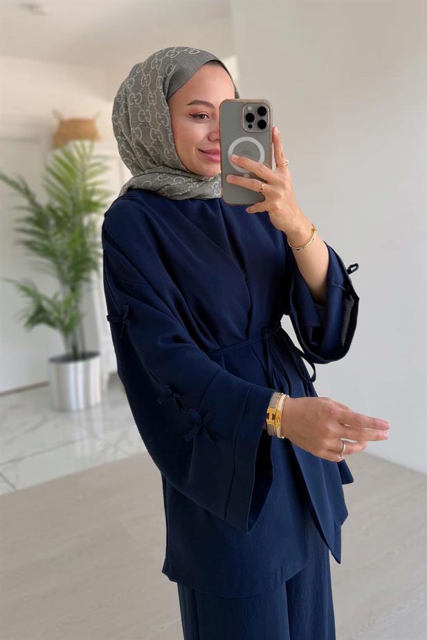 Kolları Fiyonk Detay Bağlamalı Üçlü Takım - Lacivert