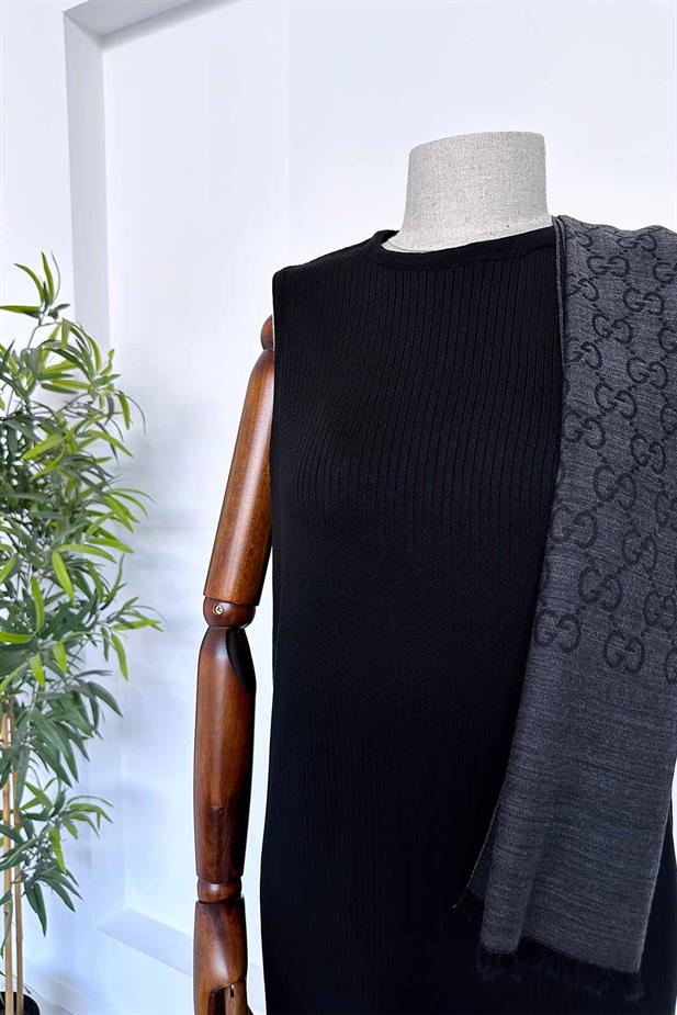 Merserize Kolsuz Elbise - Siyah