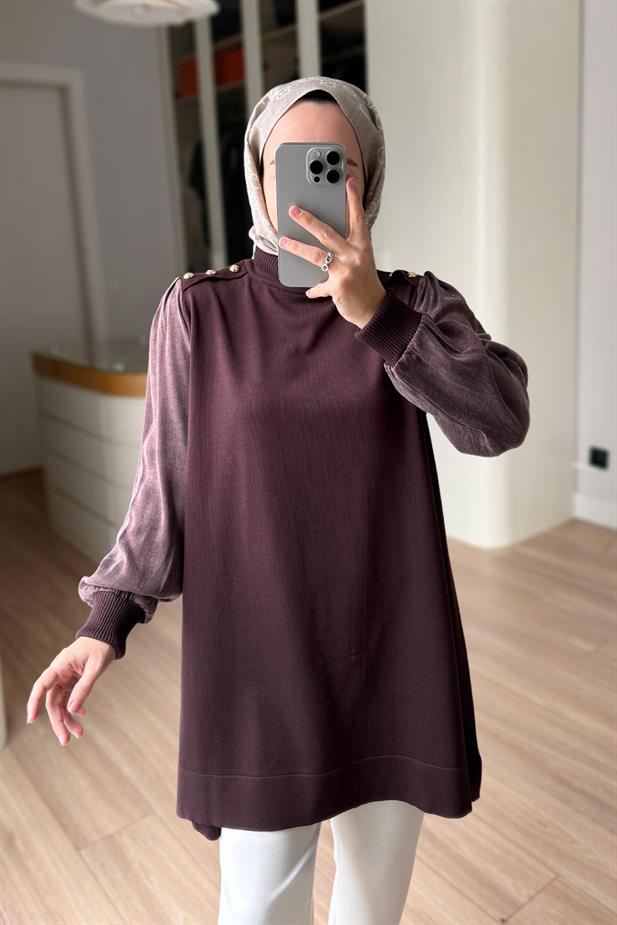 Omzu Düğmeli Yarım Balıkçı Merserize Tunik - Kahverengi