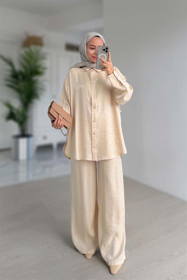 Parlak Dokulu Bol Kesim İkili Takım - Bej