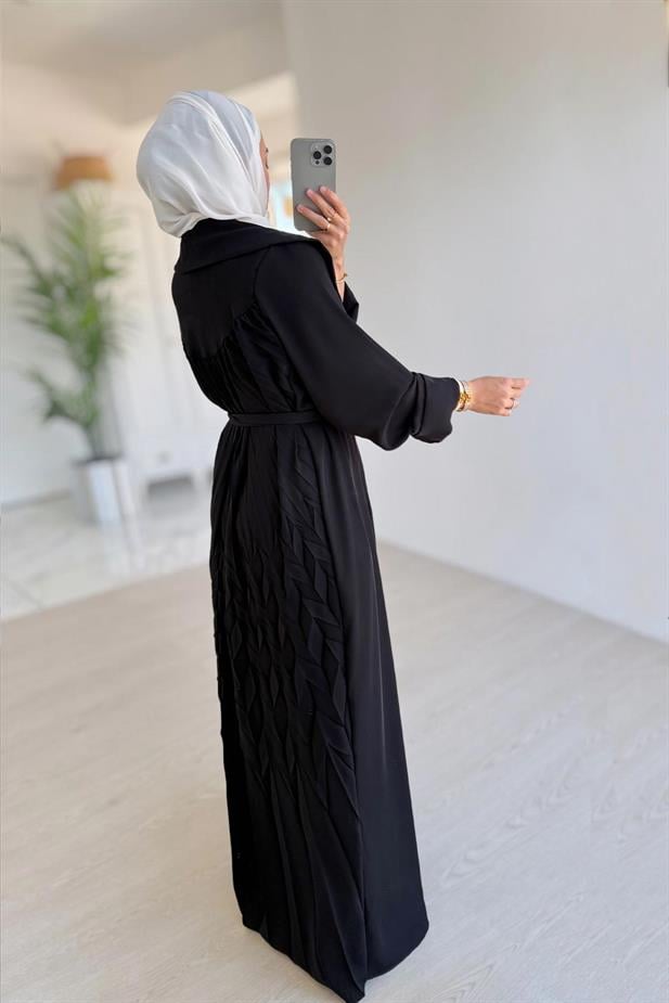 Sırt Detay Dökümlü Abaya - Siyah