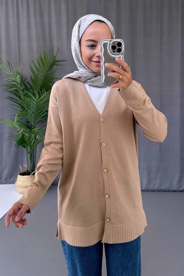 V Yaka Yandan Yırtmaçlı Merserize Hırka - Sütlü Kahve