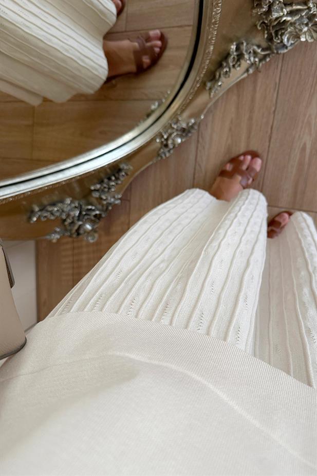 Wave Etekli Merserize Takım - Bej