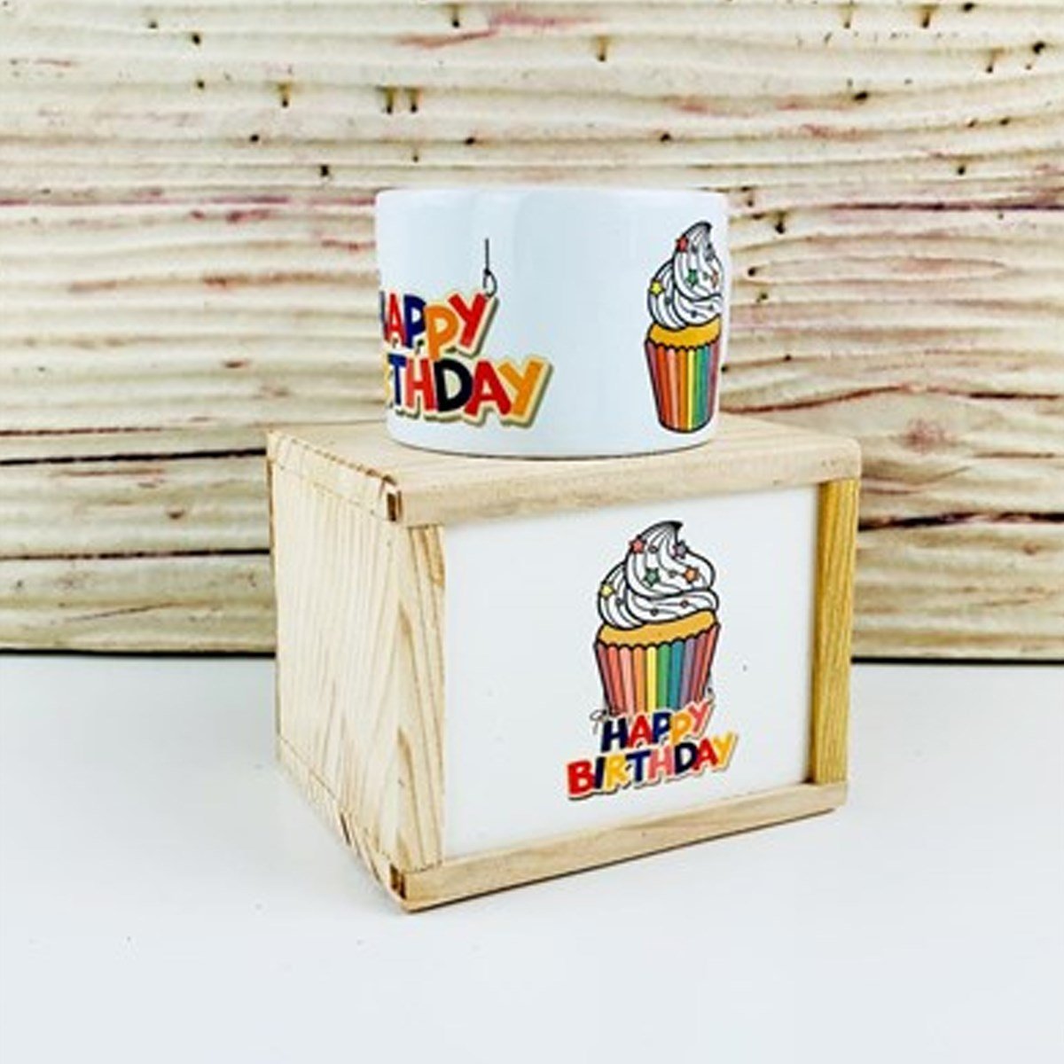 Ahşap Kutusunda Tasarım Cupcake Kupa BardakMarkasızGM1031