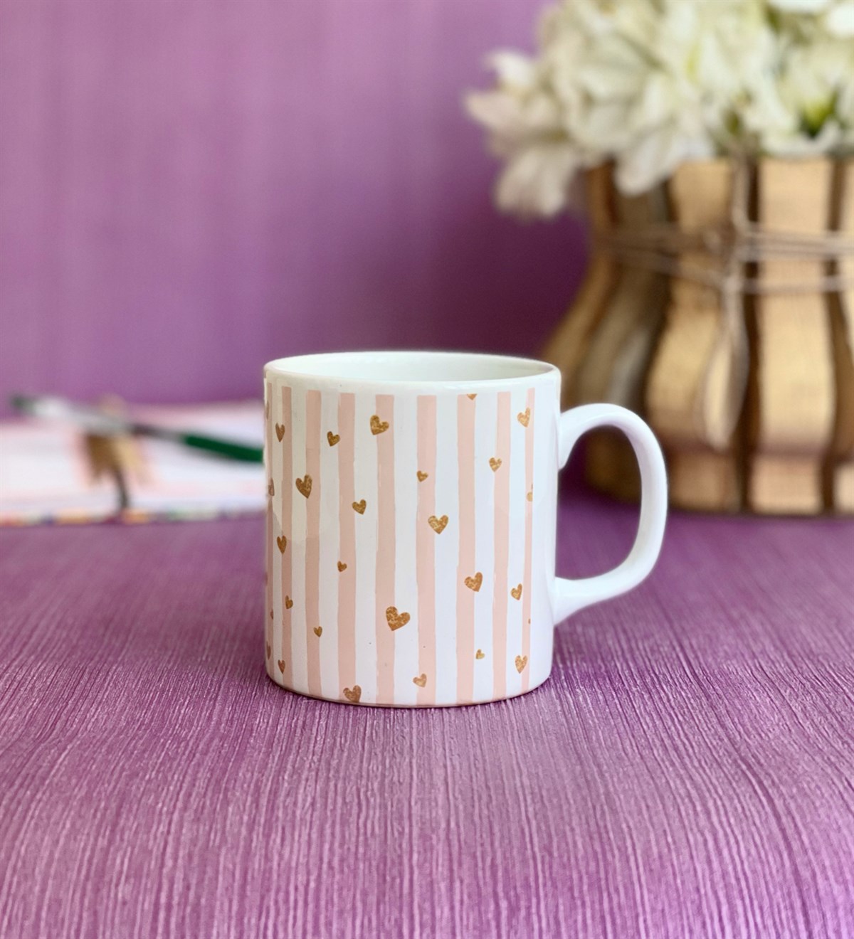 Altın Işıltılı Kalp Tasarımlı KupaGiftmodaGmkp100041