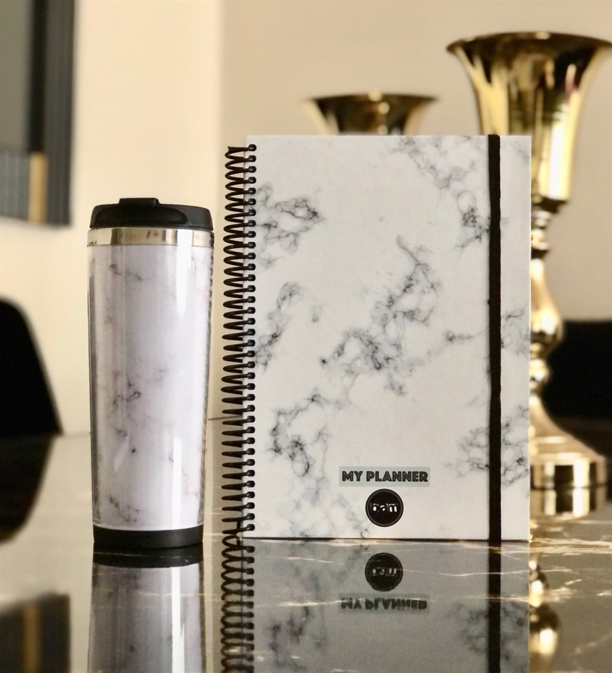 Beysz Mermer Tasarımlı Mug Bardak Ve Tarihsiz Haftalık Planlayıcı GiftmodaBeyaz-Mermer-Mug-Defter