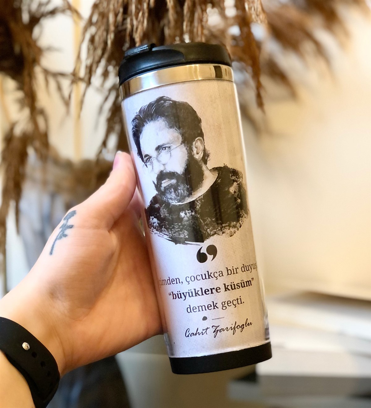 Cahit Zarifoğlu Tasarımlı 400 Ml Mug Bardak	GiftmodaGmmg100038	