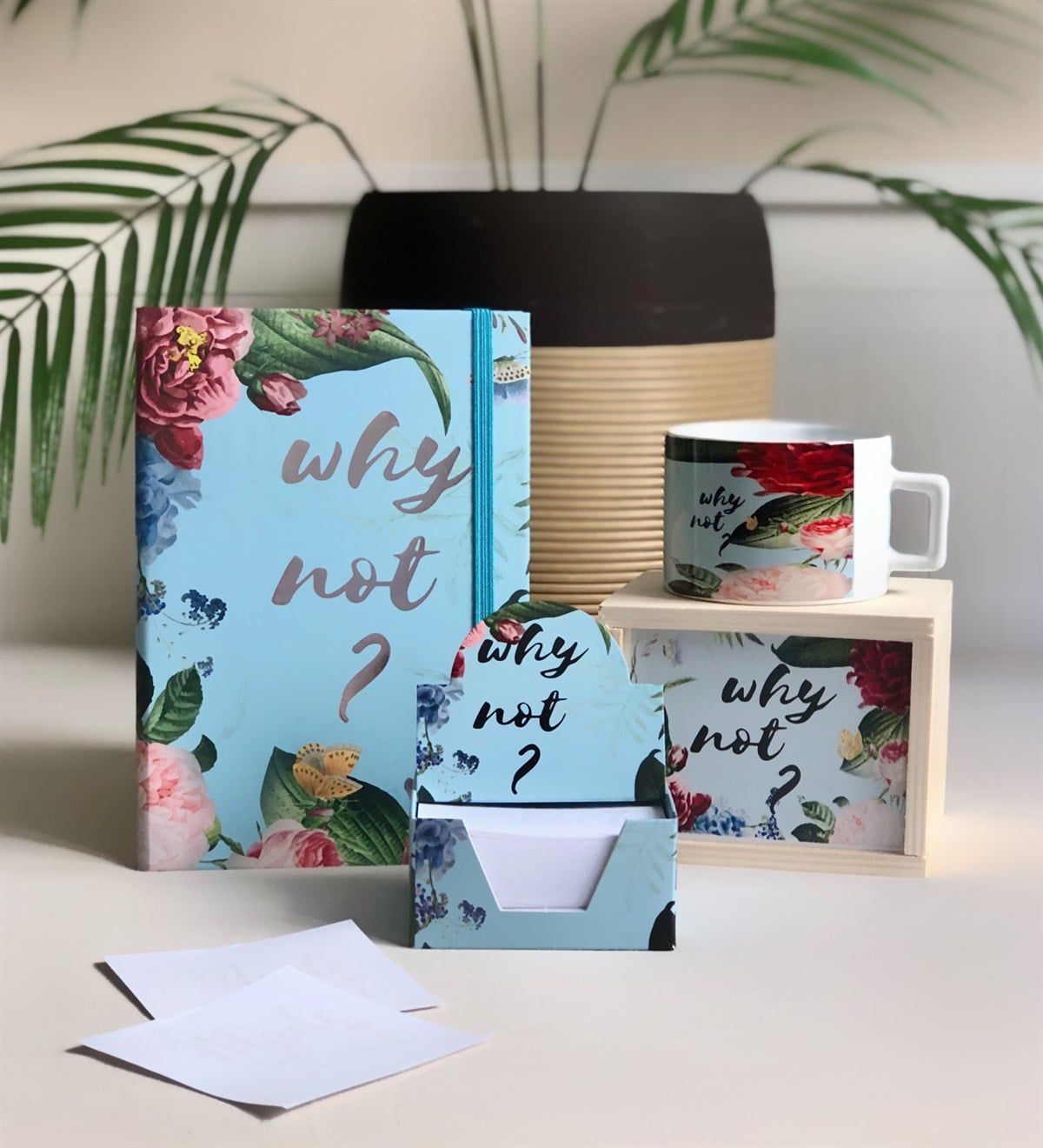 Çiçek Motto Tasarımlı Defter Kutulu Kupa Ve Notluk SetGiftmoda Çiçek-Motto-Defter-Kutulu-Kupa-Notluk
