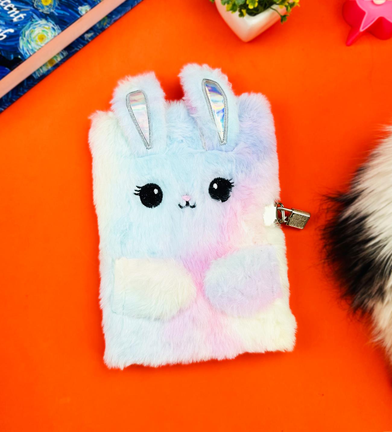 Sevimli Tavşan Tasarımlı Kilitli Peluş DeftergiftmodaBM-1056-1