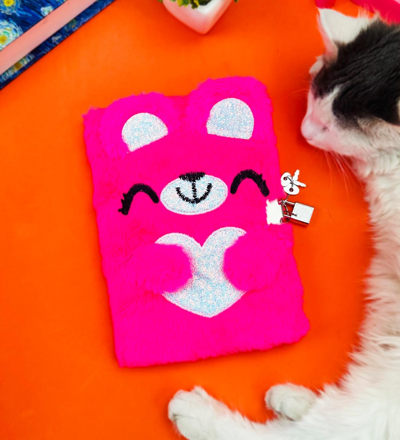 Sevimli Köpek Tasarımlı Kilitli Peluş DeftergiftmodaBM-1056	