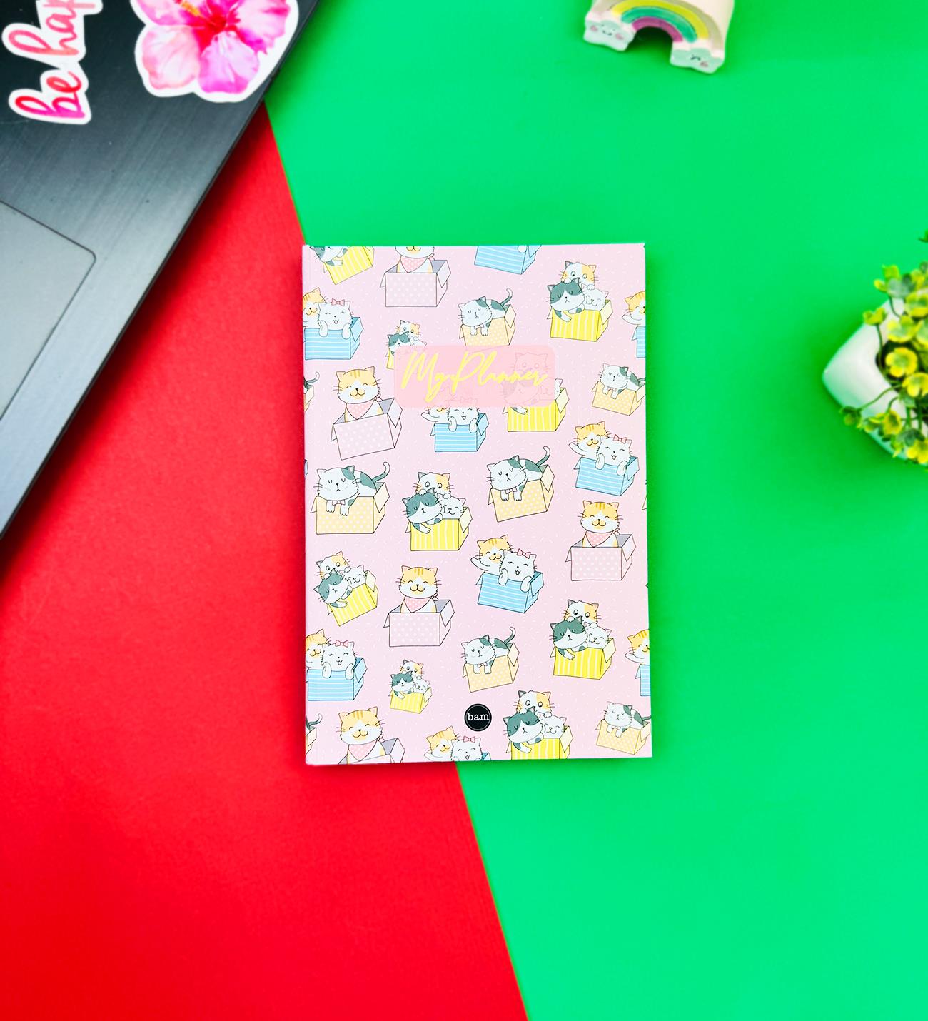 Kutu Kutu Kedi Tasarımlı Lastikli Defter	giftmodaBAM-1253