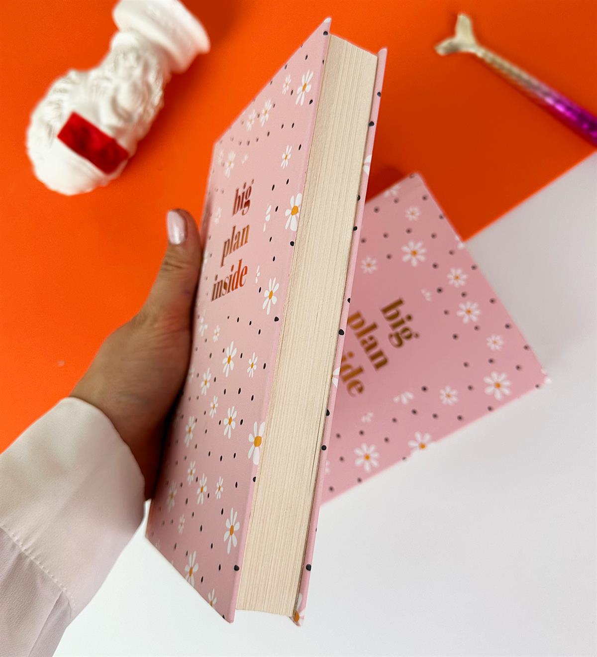 Pembe Papatya Tasarımlı Kalın Kitap Görünümlü DeftergiftmodaGmd100560