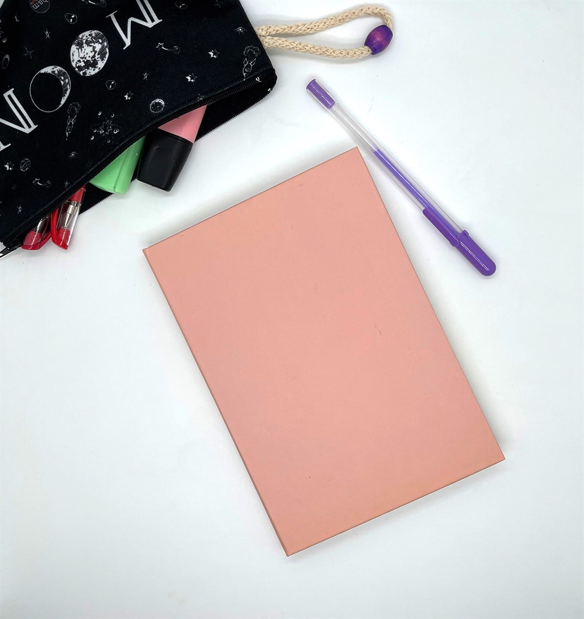 Düz Somon Rengi Tasarımlı Lastikli Defter	giftmodaGmd100116