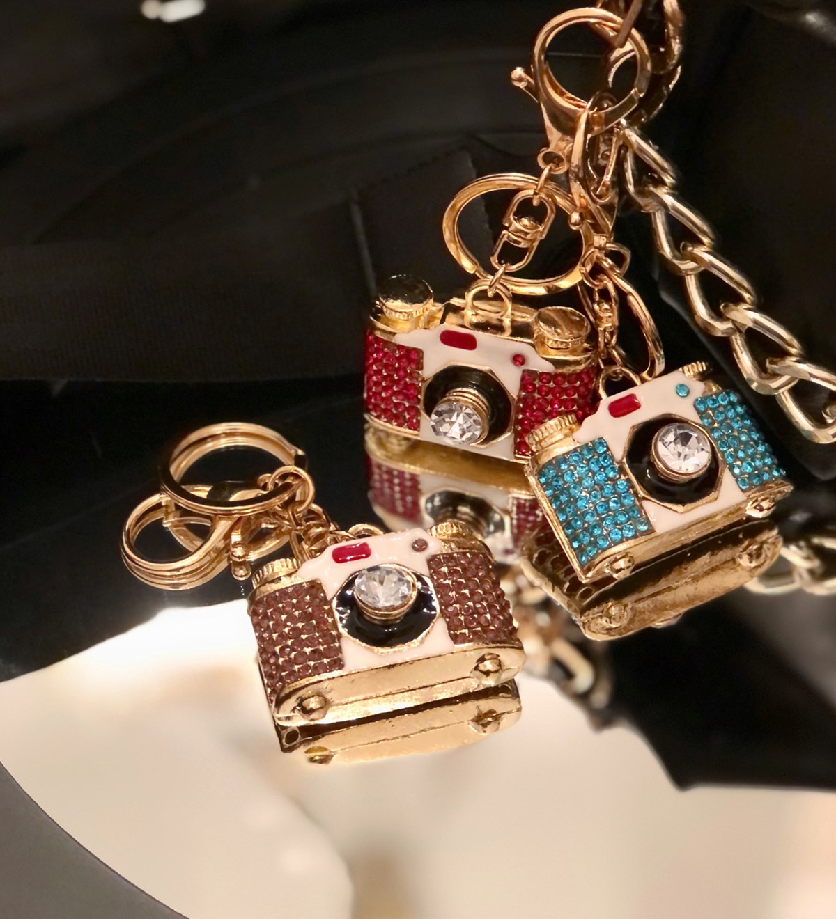 Fotoğraf Makinası Figürlü Taşlı AnahtarlıkGiftmodaGman100007
