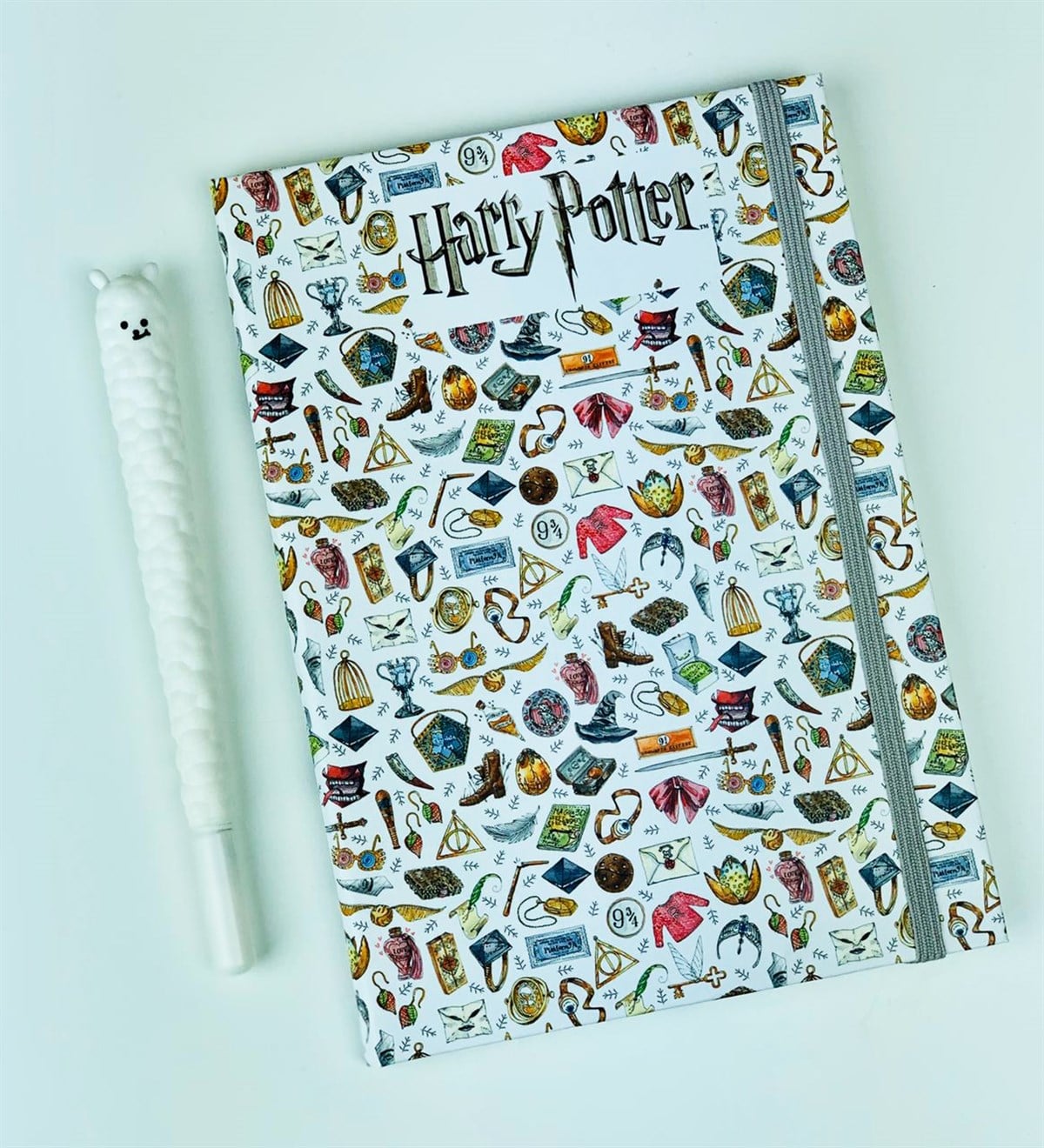 Harry Potter İconic Tasarımlı Lastikli DefterGiftmodaHarry-Potter-Lastikli-Defter