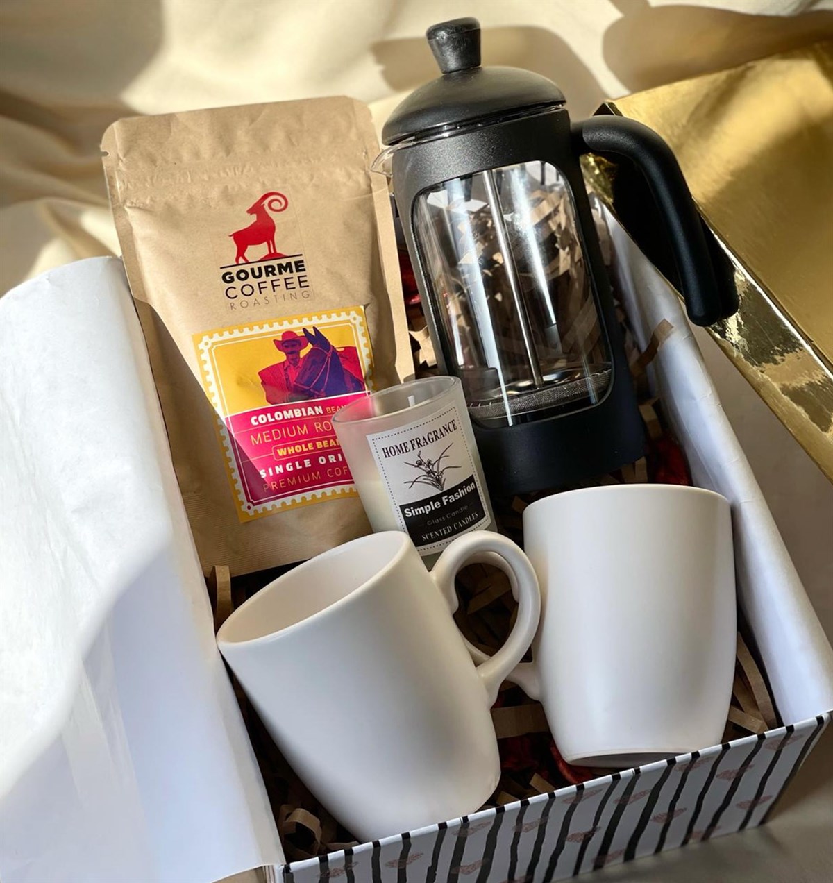 Beyaz 2'li bulut Kupa French Press Filtre Kahve Ve Kokulu Mum SetgiftmodaGmhs100749