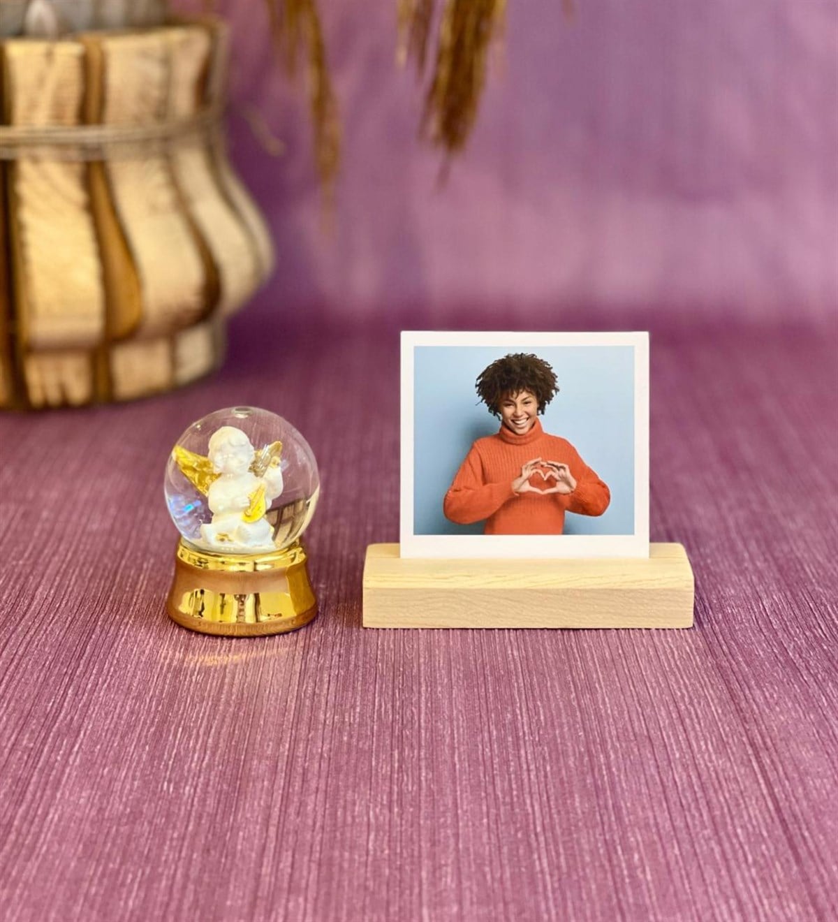 Kişiye Özel Ahşap Fotoğraf Tutucu Ve Altınyaldızlı Mini Kar Küresi SetGiftmoda Gmhs100504