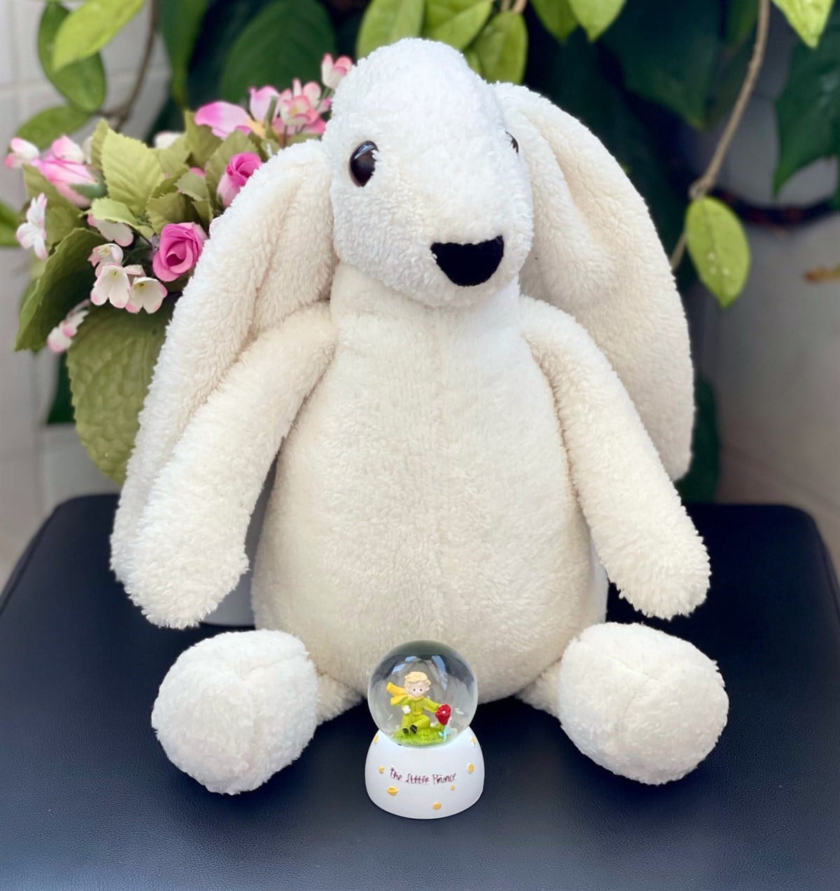 Sevimli Beyaz Peluş Tavşan Ve Mini Küçük Prens Kar Küresigiftmoda Gmhs100854