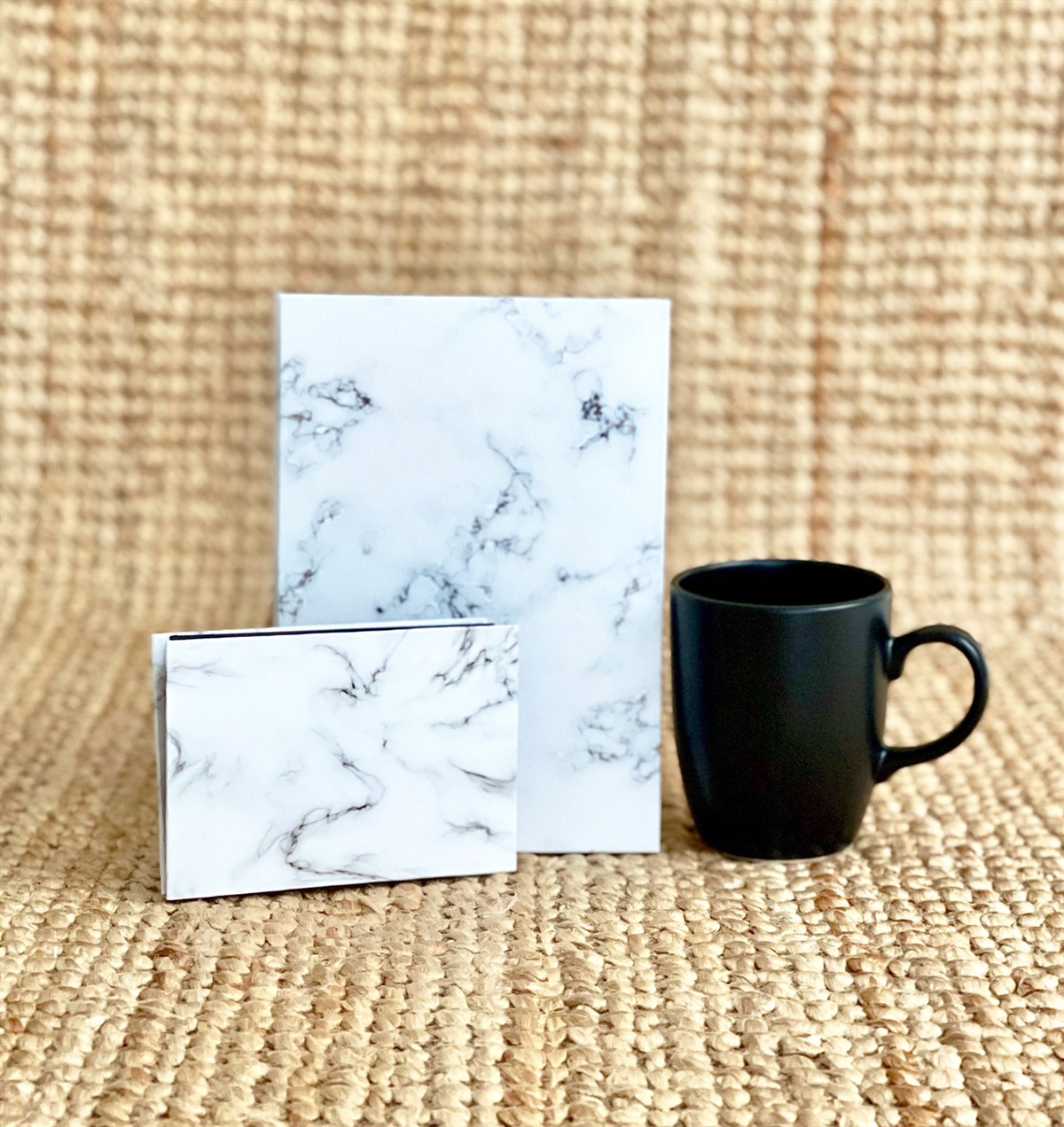 Beyaz Mermer Tasarımlı Mini Albüm Siyah Bulut Kupa Ve Beyaz Mermer Tasarımlı Defter Hediye SetigiftmodaGmhs100927