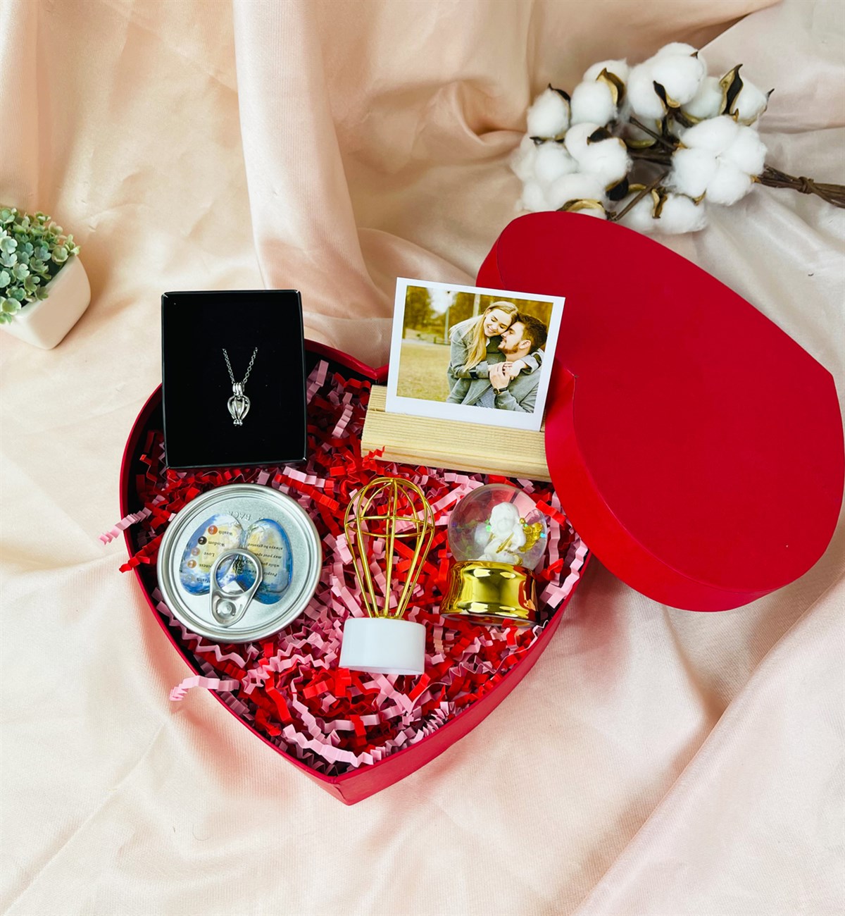 Kişiye Özel Ahşap Fotoğraf Standlı Sevgiliye Hediye SetigiftmodaGmhs101552