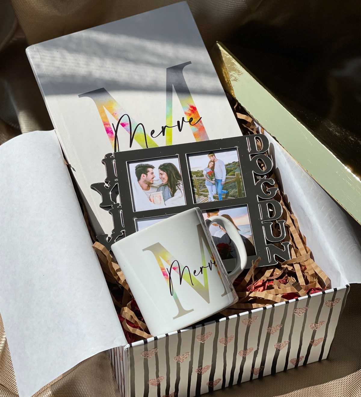 Kişiye Özel Gümüş İyiki Doğdun Çerçeve Özel Harfli Ajanda Ve Kupa Hediye SetigiftmodaGmhs100631