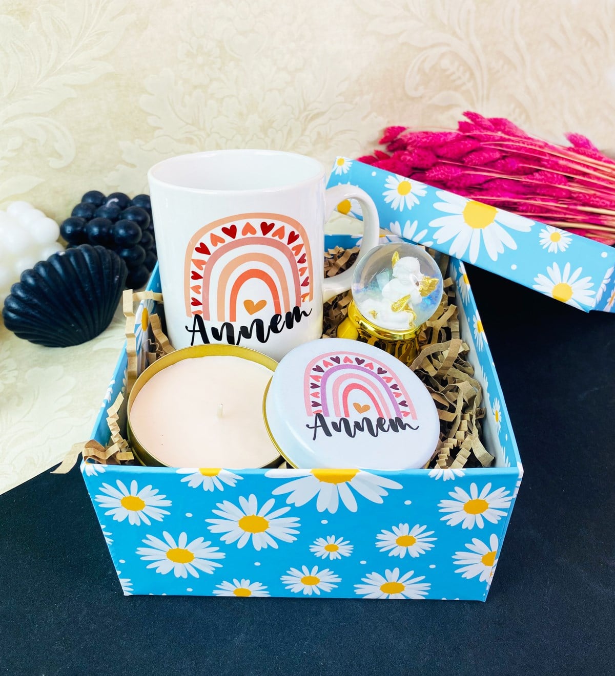 Gökkuşağı Anne Tasarımlı Kupa Mum Ve Kar Küresi Mini Hediye SetigiftmodaGmhs101632