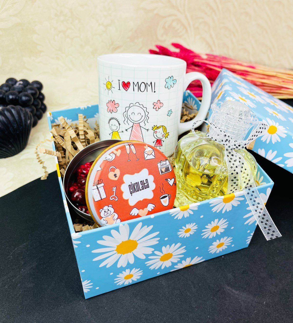 Çizgi Anne Erkek Ve Kız Çocuk Tasarımlı Mini Hediye SetigiftmodaGmhs101621