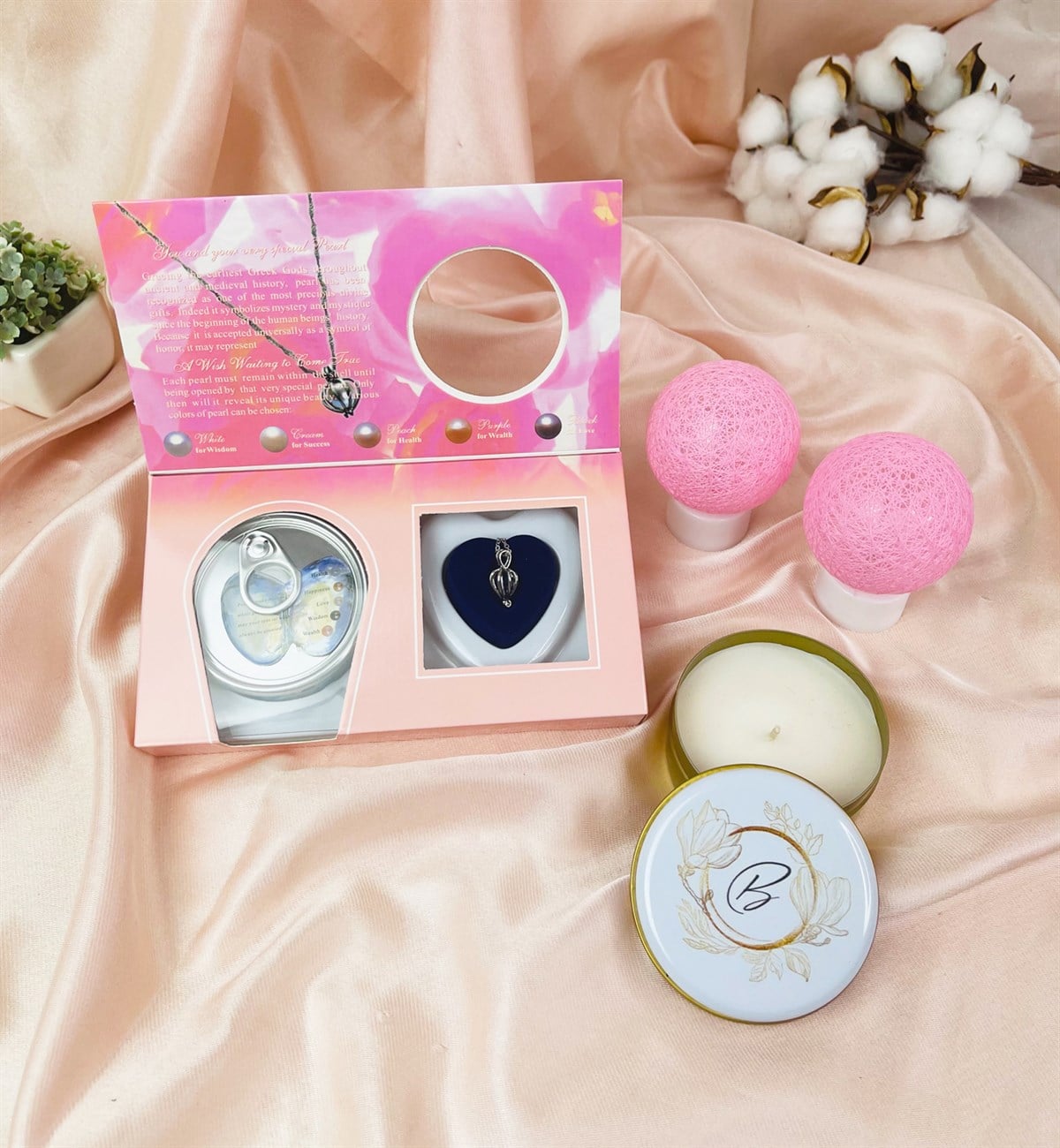 Kişiye Özel Gold Çiçek Tasarımlı Kadınlara Özel Hediye Seti giftmodaGmhs101518