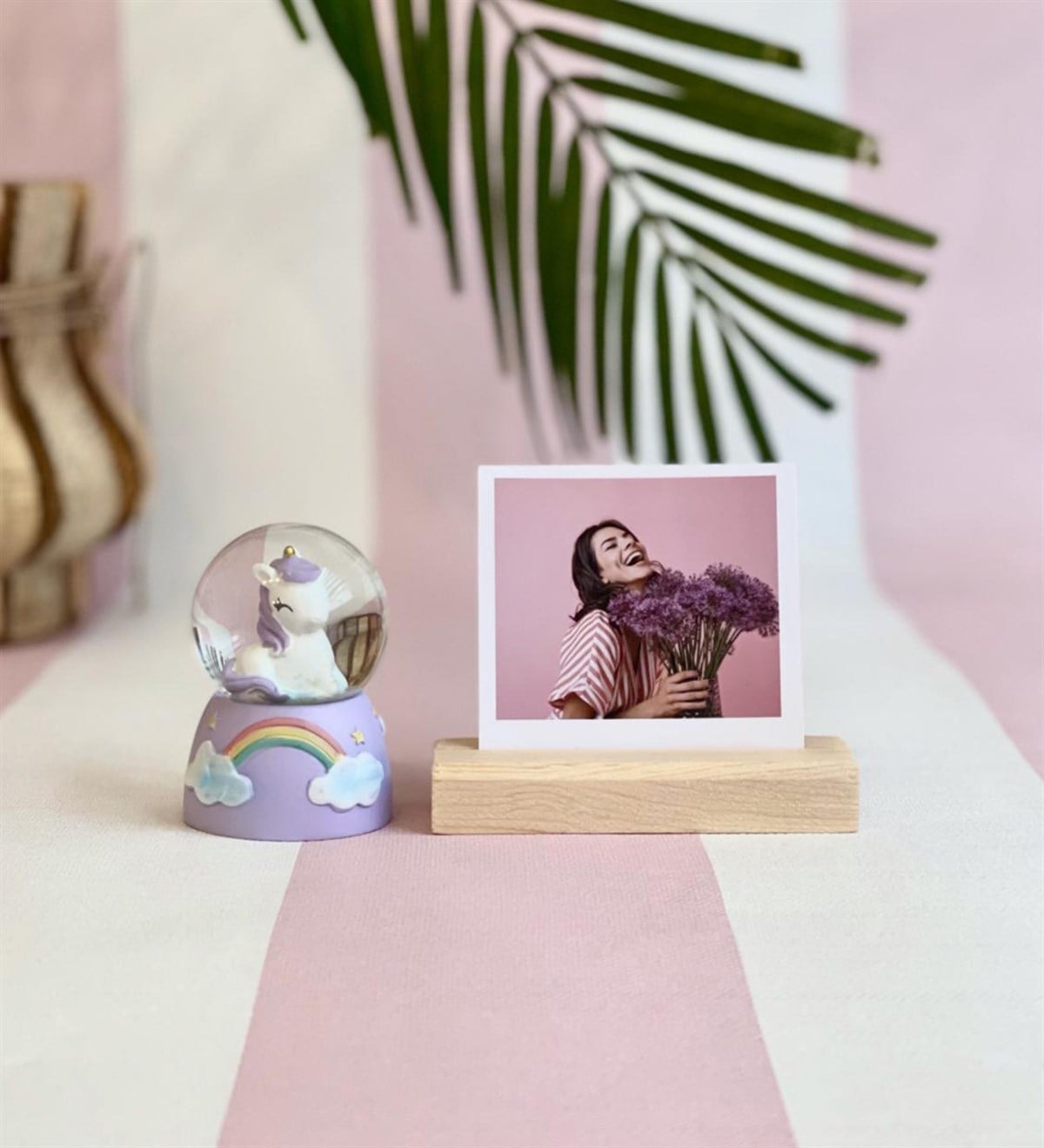 Kişiye Özel Ahşap Fotoğraf Tutucu Ve Unicorn Mini Kar Küresi SetGiftmoda Gmhs100503