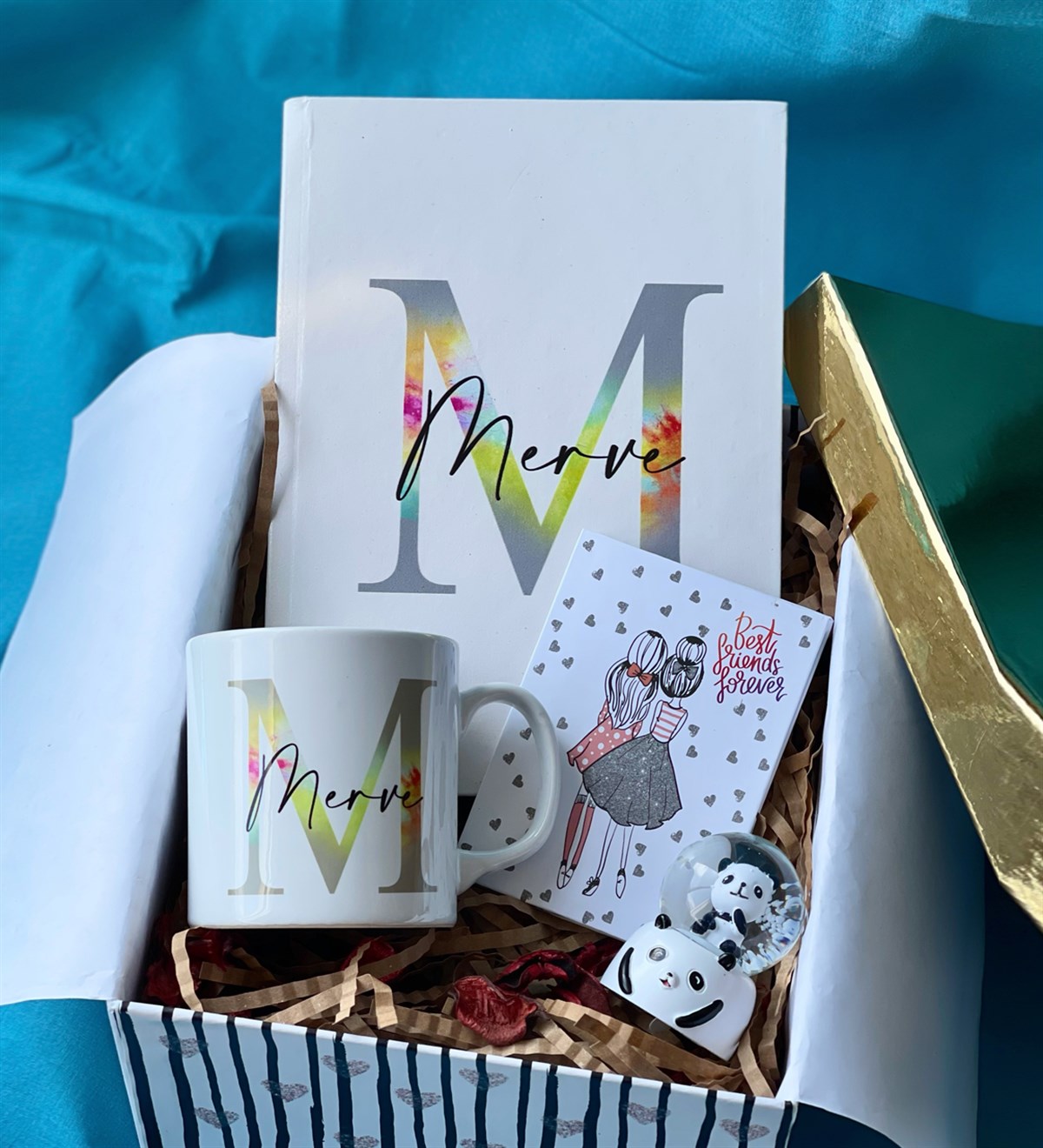 Kişiye Özel Harfli Ajanda Kupa Best Friends Mini Albüm Ve Panda Kar Küresi Hediye SetigiftmodaGmhs100646