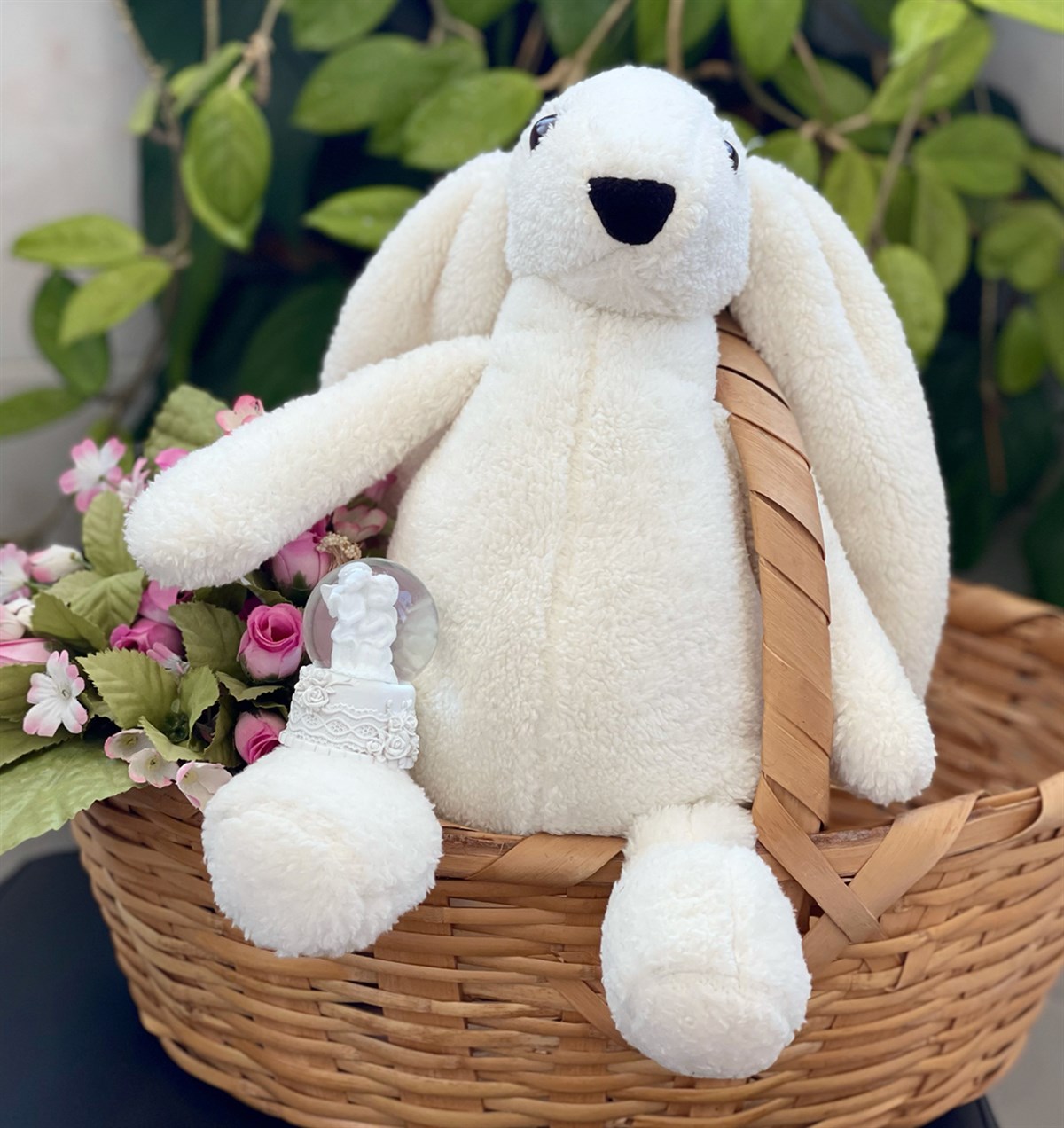 Sevimli Beyaz Peluş Tavşan Ve Mini Beyaz Melek Kar Küresigiftmoda Gmhs100861