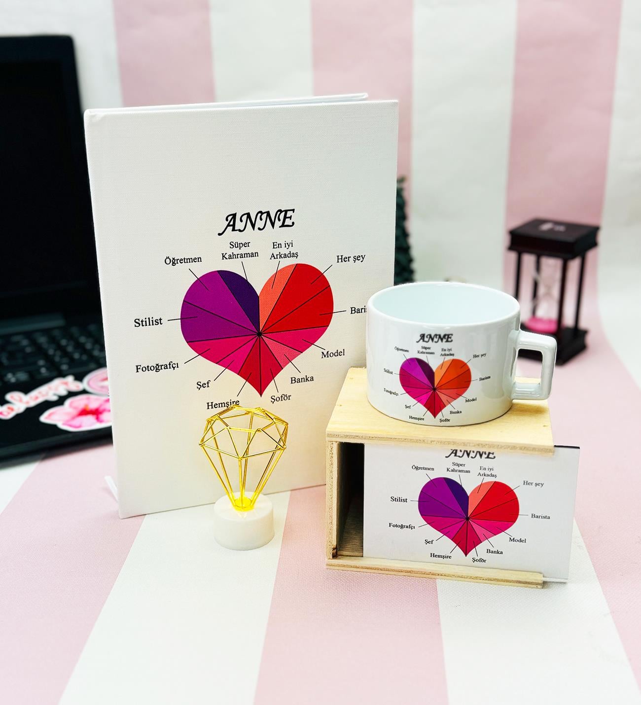 Süper Anne Tasarımlı Kutulu Kupa Elmas Lamba Ve Sert Kapaklı DeftergiftmodaGmhs102005