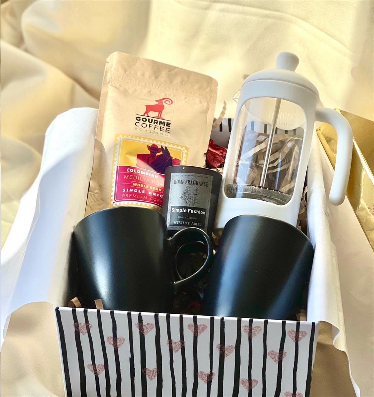 Siyah 2'li bulut Kupa Beyaz French Press Filtre Kahve Ve Kokulu Mum SetgiftmodaGmhs100747