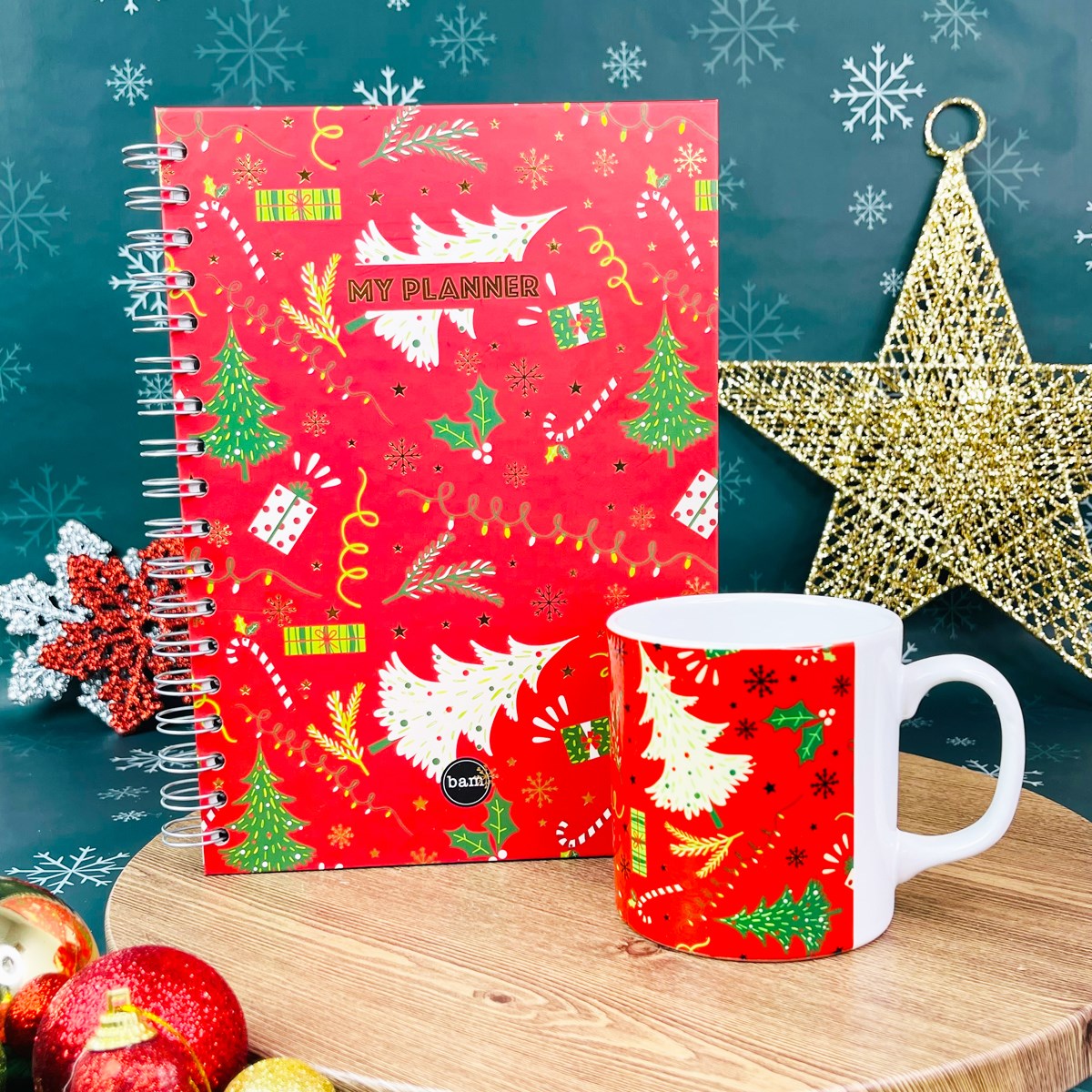 Kırmızı Noel Tasarımlı Konuşan Ajanda Ve Kupa Bardak SetgiftmodaGmhs101254