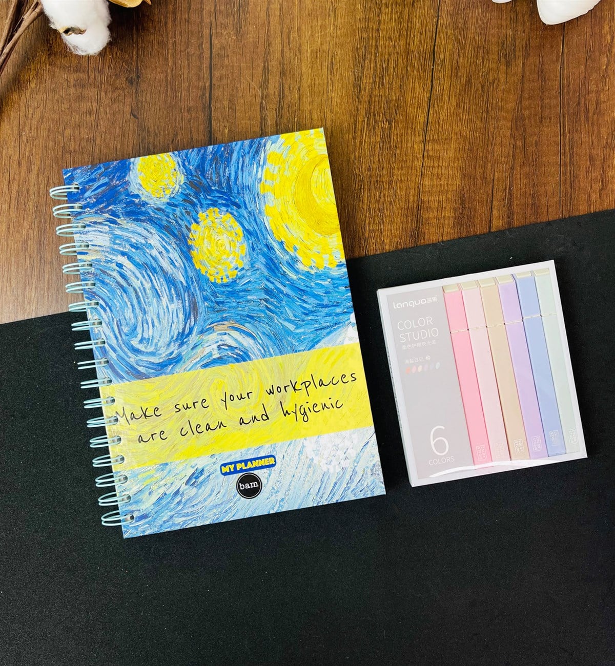 Van Gogh Tasarımlı Konuşan Ajanda Ve 6'lı Studio Color Kesme Uçlu Keçeli Kalem SetgiftmodaGmhs101409
