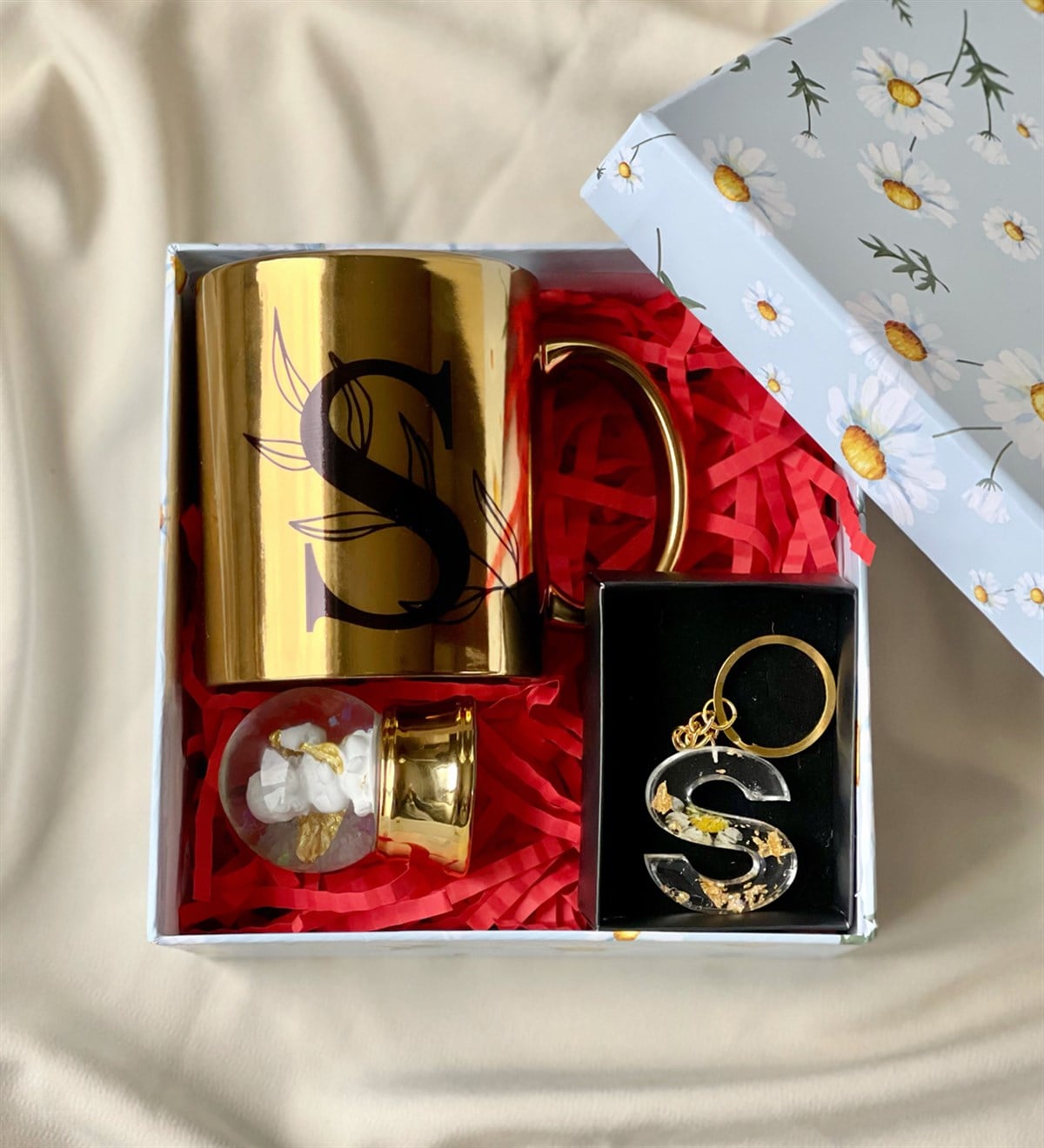 Özel Kutulu Gold Epoksi Anahtarlık Kupa Ve Mini Melek Kar Küresi Hediye SetigiftmodaGmhs100659