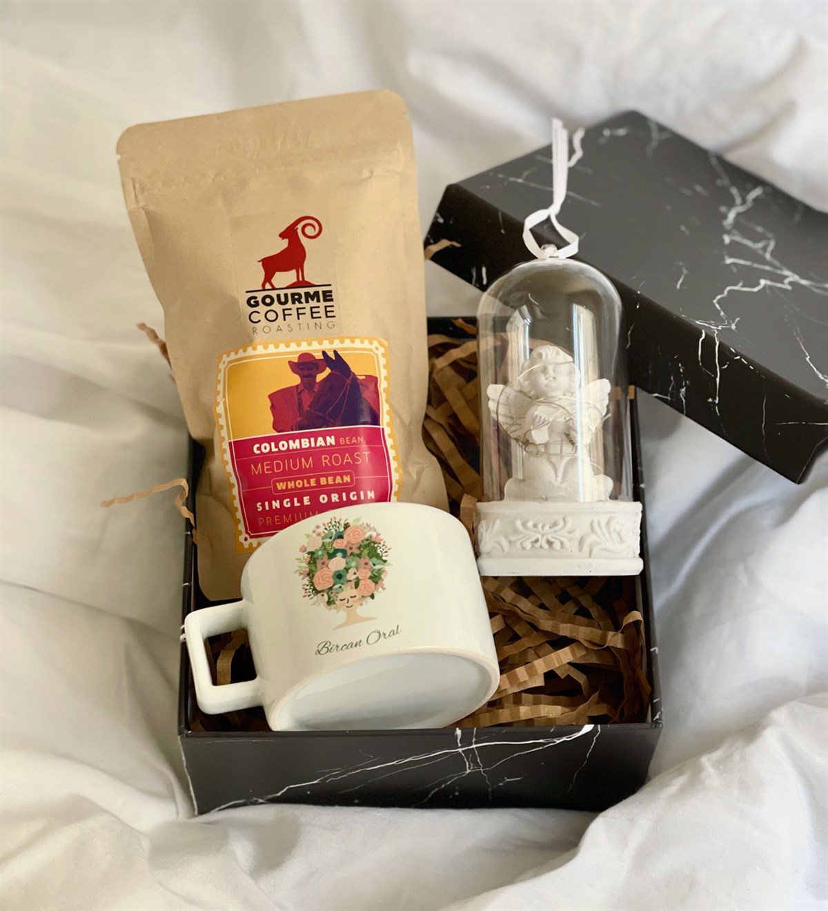 Kişiye Özel Çiçek Kadın Kupa Işıklı Melek Biblo Ve Filtre Kahve Kadınlara Özel Hediye SetiGiftmodaGmhs100431