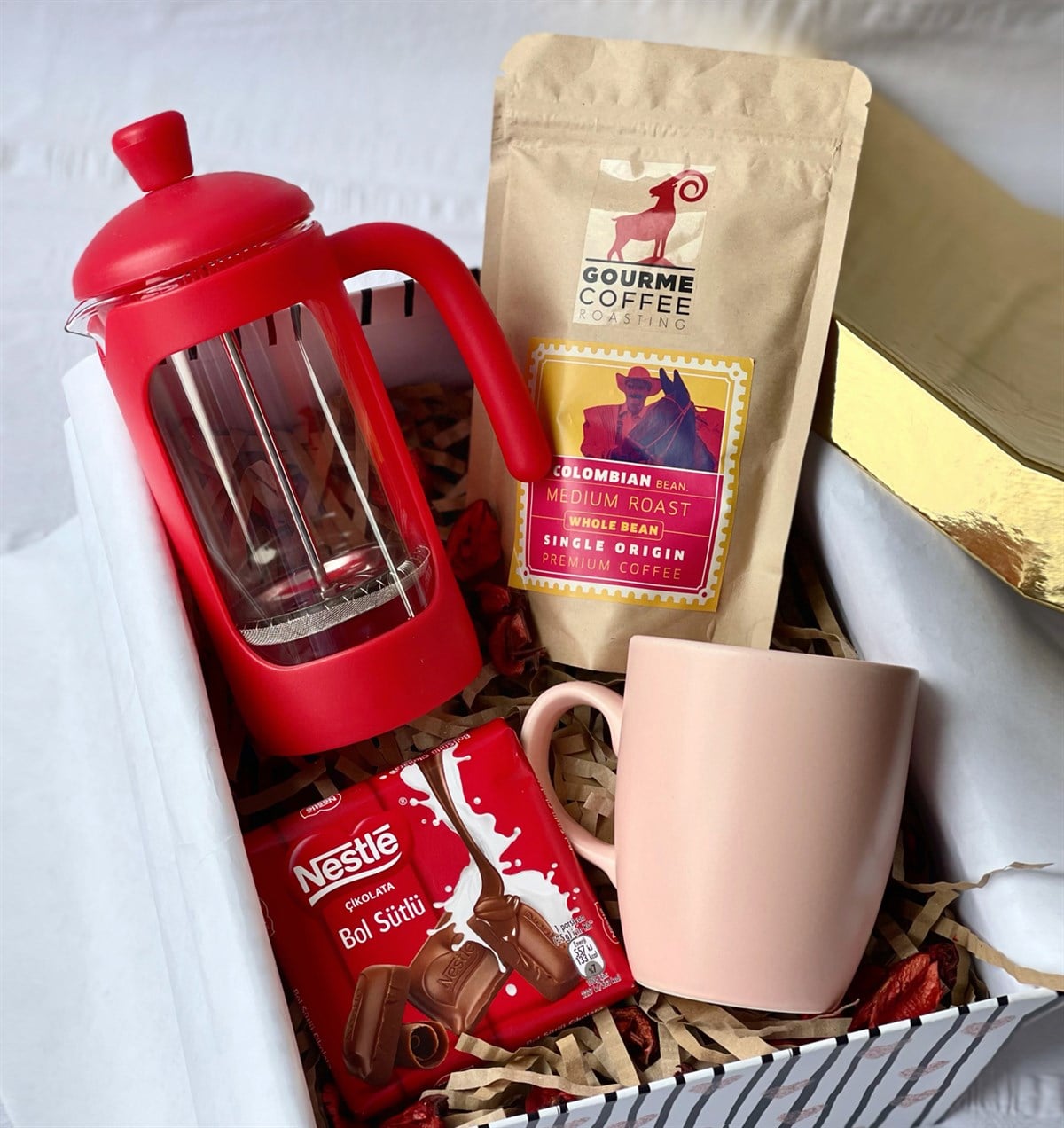 Pembe Bulut Kupa French Press Filtre Kahve Ve Çikolata Özel Kutulu Hediye SetigiftmodaGmhs100772
