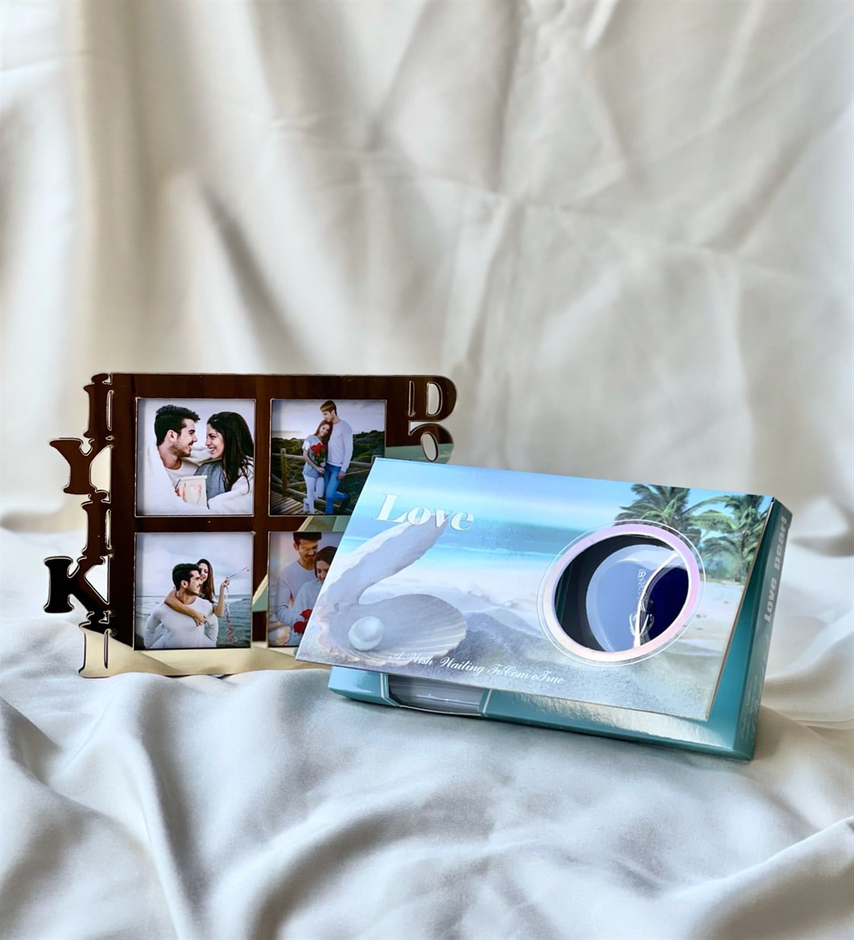 Gold İyiki Doğdun Çeçeve Ve İnci Kolye Hediye SetiGiftmodaGmhs100699