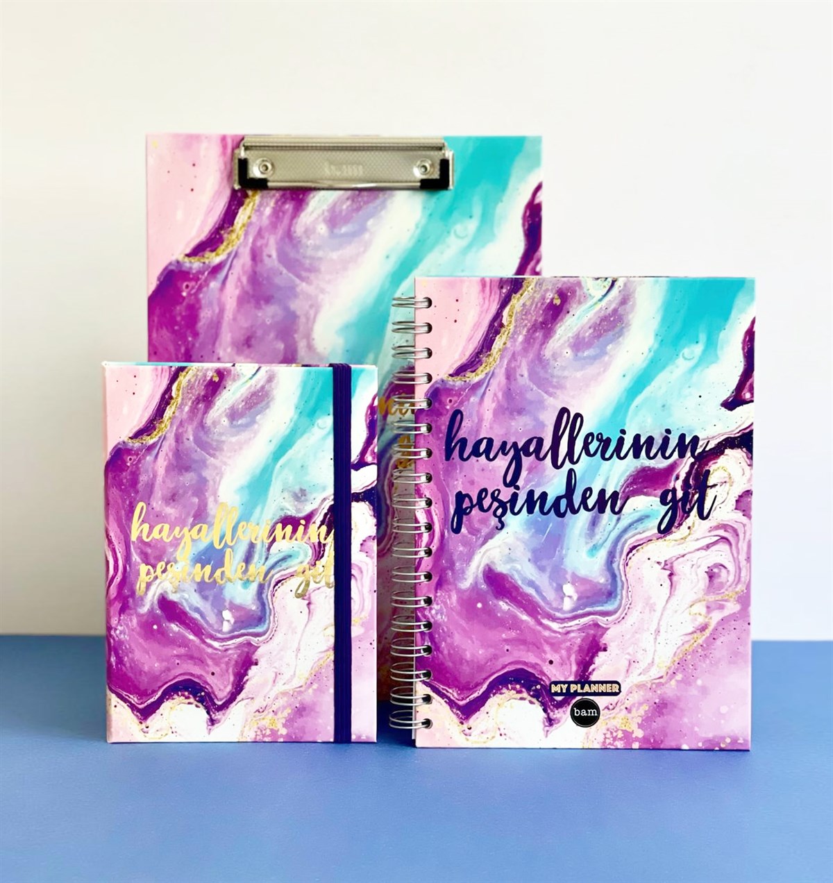Hayallerinin Peşinden Git Tasarımlı Konuşan Ajanda Lastikli Defter Ve Sekreterlik SetgiftmodaGmhs101178