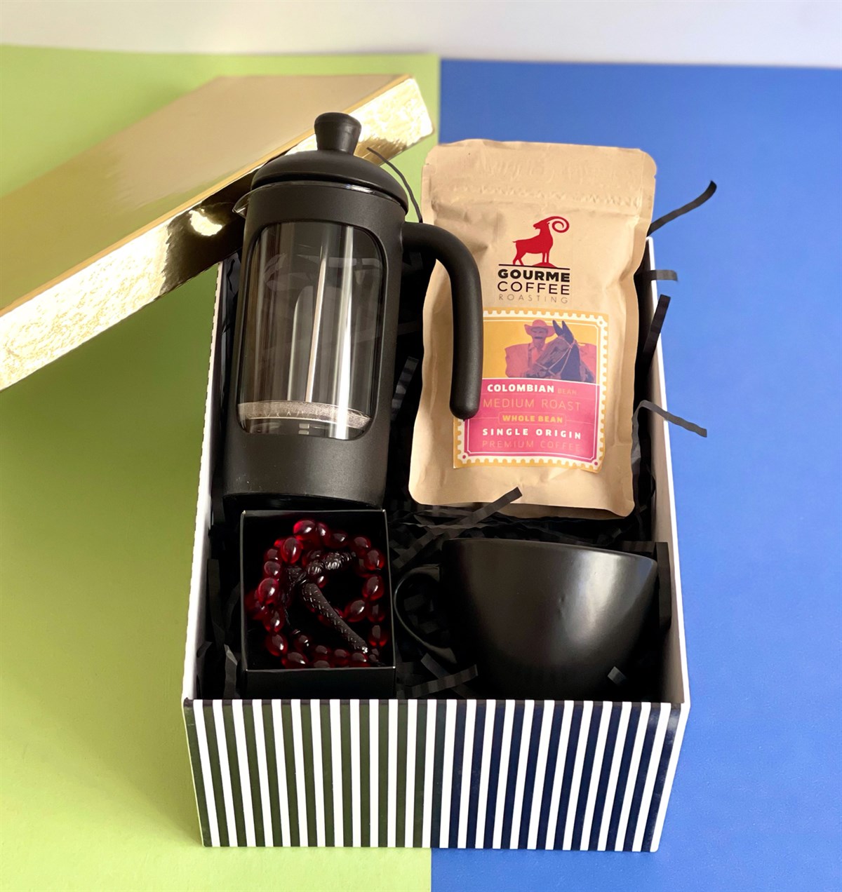 Özel Kutulu Filtre Kahve French Press Siyah Çay Fincanı Ve Kırmızı Tesbih Babalara Özel Hediye SetigiftmodaGmhs1007828