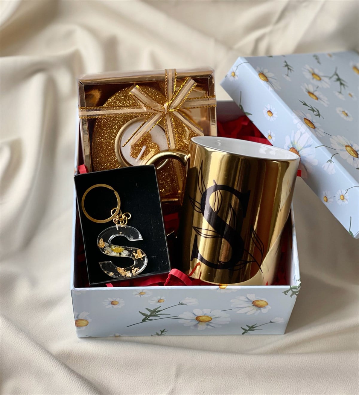 Özel Kutulu Gold Kupa Epoksi Anahtarlık Ve Mum Hediye SetigiftmodaGmhs100653