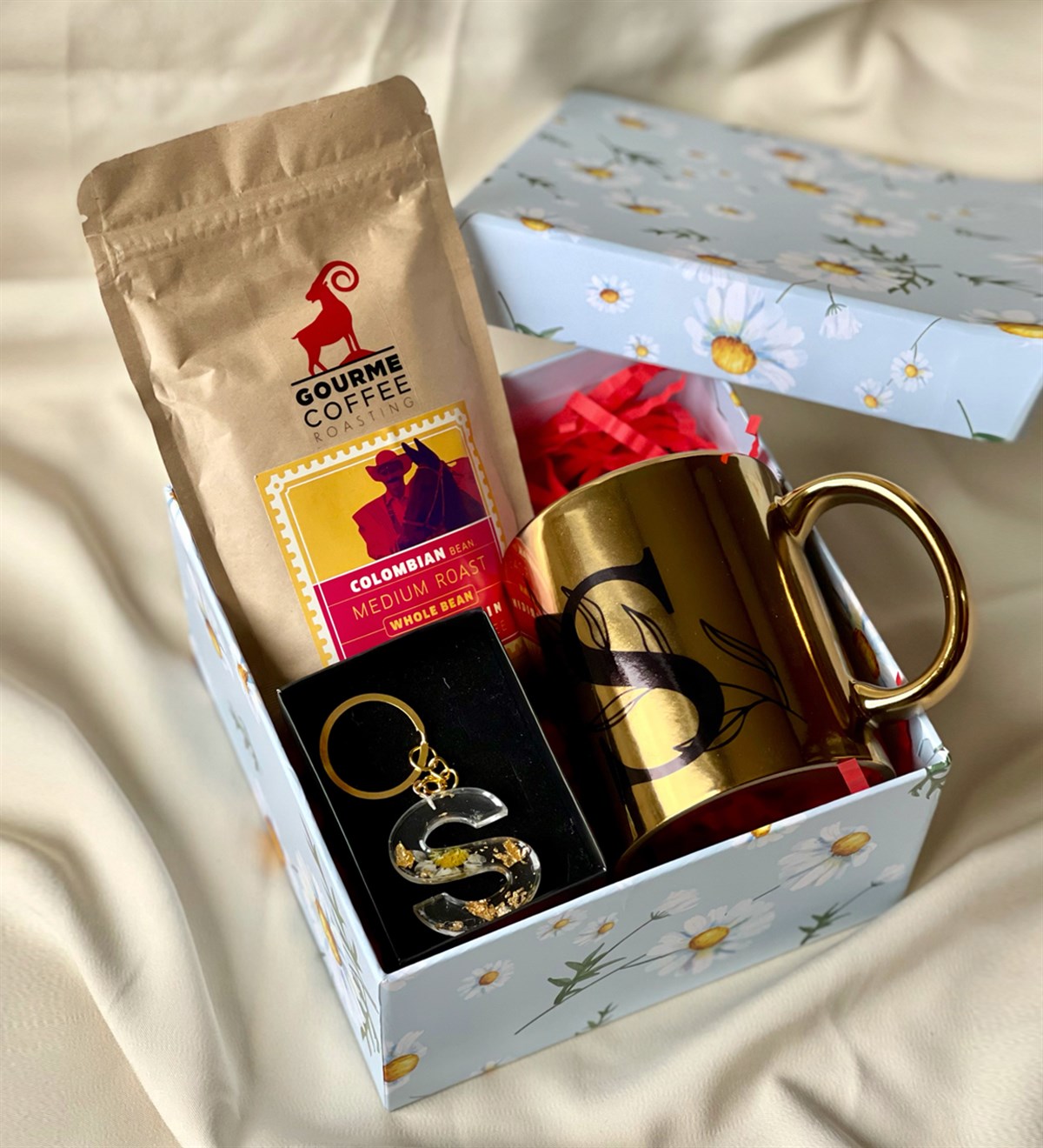 Özel Kutulu Gold Epoksi Anahtarlık Kupa Ve Filtre Kahve Hediye SetigiftmodaGmhs100660