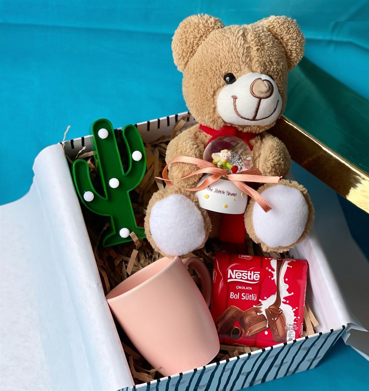 Peluş Ayıcık Kaktüs Lamba Pembe Bulut Kupa Çikolata Ve Mini Küçük Prens Kar Küresi SetgiftmodaGmhs100762