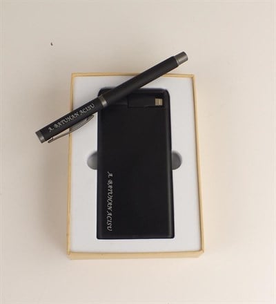 Kişiye Özel  Powerbank Ve Kalem Seti