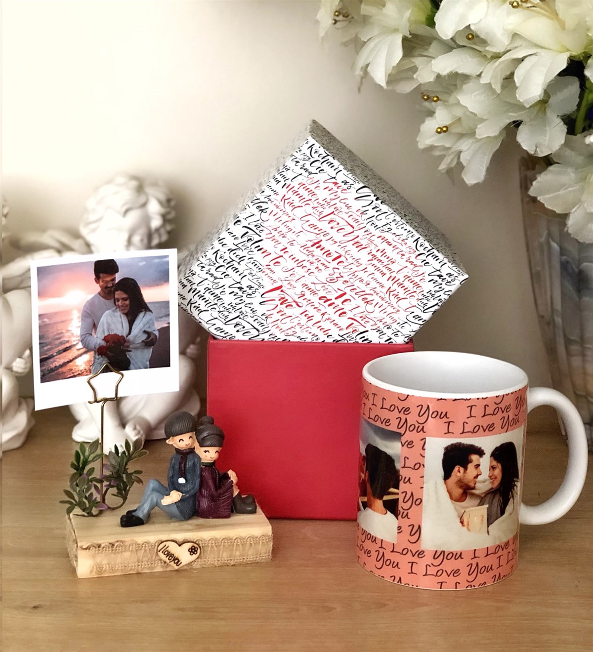 Kişiye Özel 3 Poloroid Fotoğraflı Hediye Kutulu Kupa Sevgiliye Hediye SetiGiftmodagm-4028-3-foto-kupa