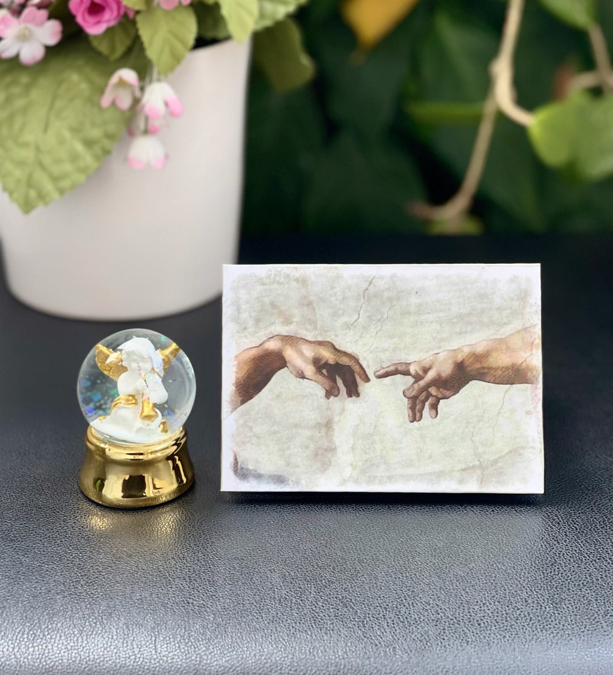 Kişiye Özel 6 Fotoğraflı Michelangelo Tasarımlı Mini Albüm Ve Altınyaldzlı Mini Kar Küresi SetGiftmodaGmhs100056